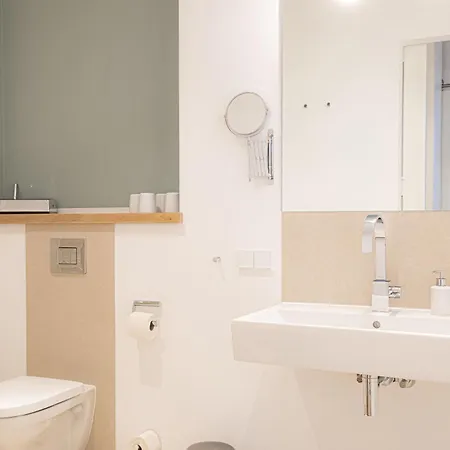 First Meerblick アパート ゼリン