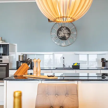 アパート First Meerblick