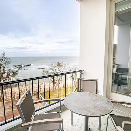 アパート First Meerblick *