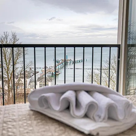 アパート First Meerblick *